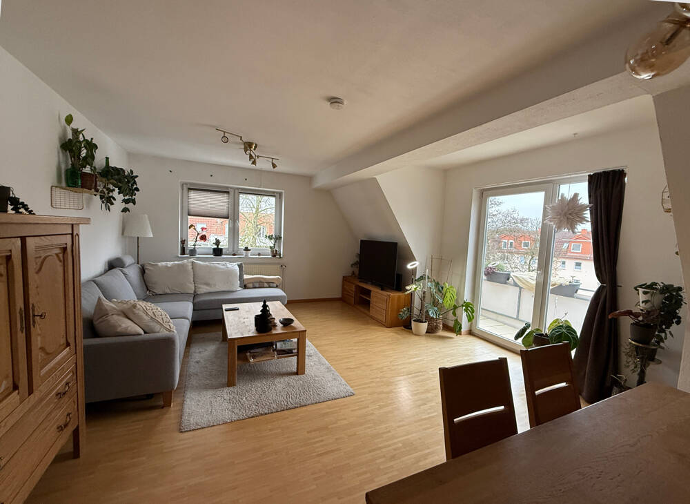 Thumbnail-Super Lage am Kalkhügel - 3-Zimmer-ETW im 6-Familienhaus