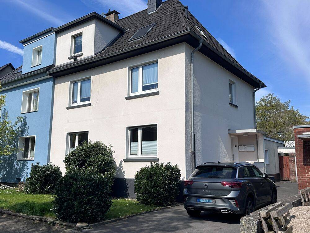Thumbnail-3- Familienhaus in Top Lage von Buer