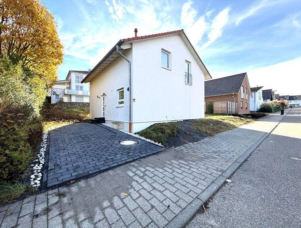 Thumbnail-Neuwertiges, schönes Einfamilienhaus * in Walzbachtal