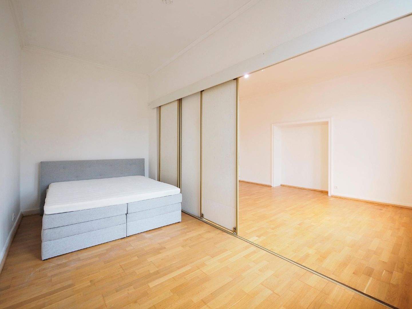 Thumbnail-Lichtdurchflutete Zwei-Zimmer Wohnung im Herzen Sulzbachs!