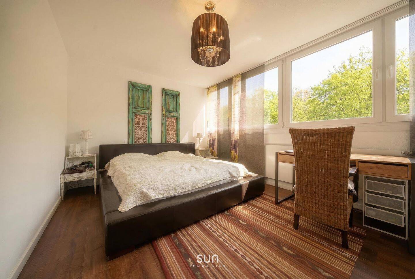 Thumbnail-LOGGIA, LICHT & POOL - Stilvolles Zuhause hoch über Kronberg