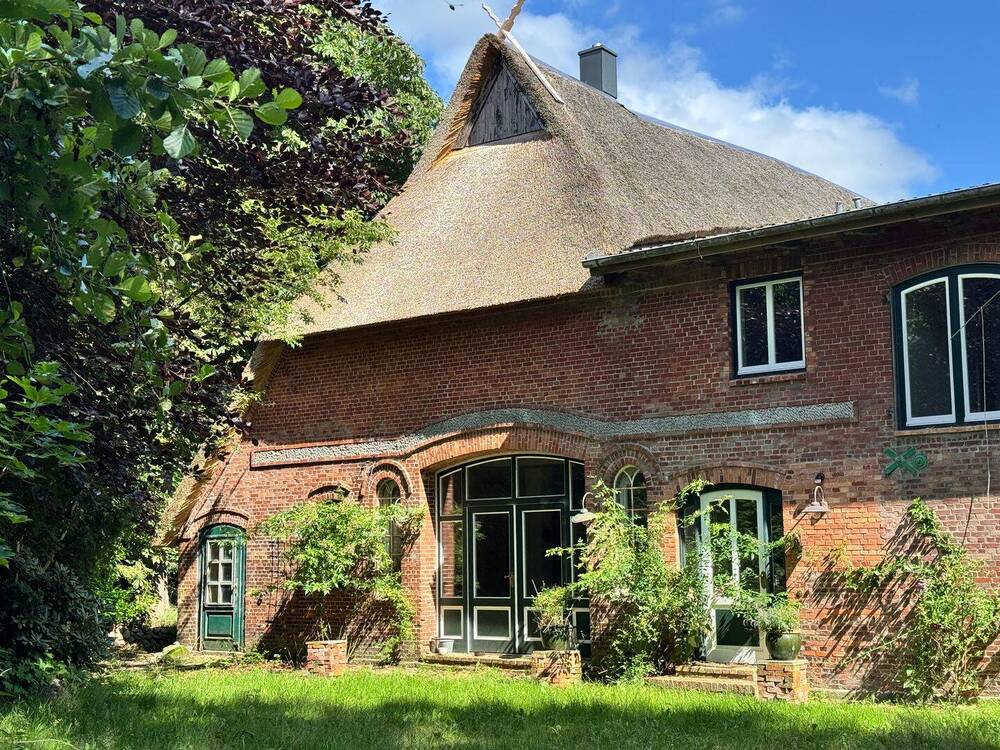 Thumbnail-LANDWIRTSCHAFTLICHES ANWESEN - 3 HEKTAR LAND UND ca. 500 QM WOHNEN