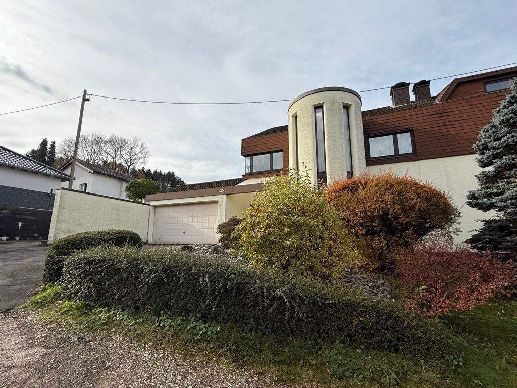 Thumbnail-großzügiges, helles Einfamilienhaus in ruhiger Waldrandlage, Dudweiler