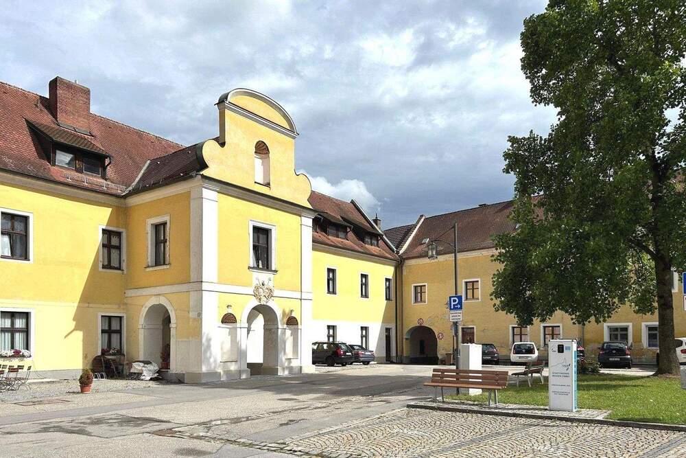 Thumbnail-Historisches Reihenhaus in unmittelbarer Nähe des Klosters Oberalteich bei Bogen