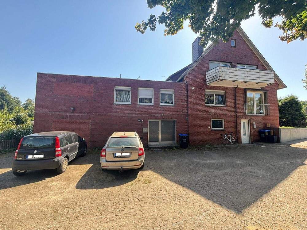 Thumbnail-Gebäudeensemble mit 4 Einheiten: Wohnen mit Mieteinnahme