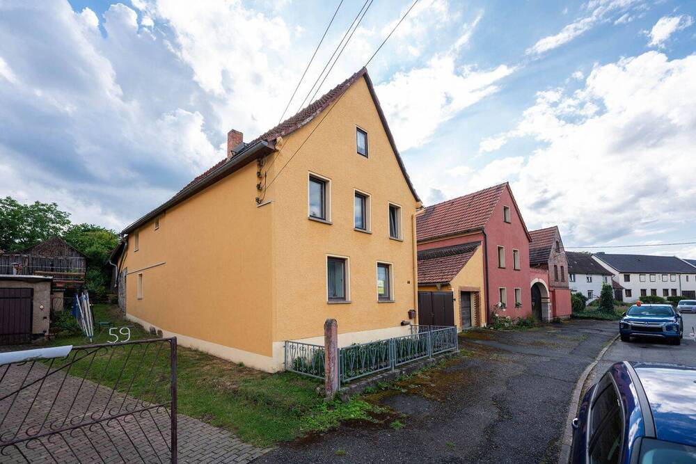 Thumbnail-Bauernhaus mit Scheune und Selbstversorgergarten