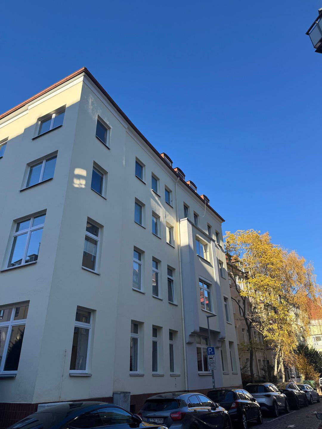 Thumbnail-Neu renovierte 3-Zimmer-Wohnung mit herrlichem Balkon in den Innenhof in der beliebten Südstadt von Hannover