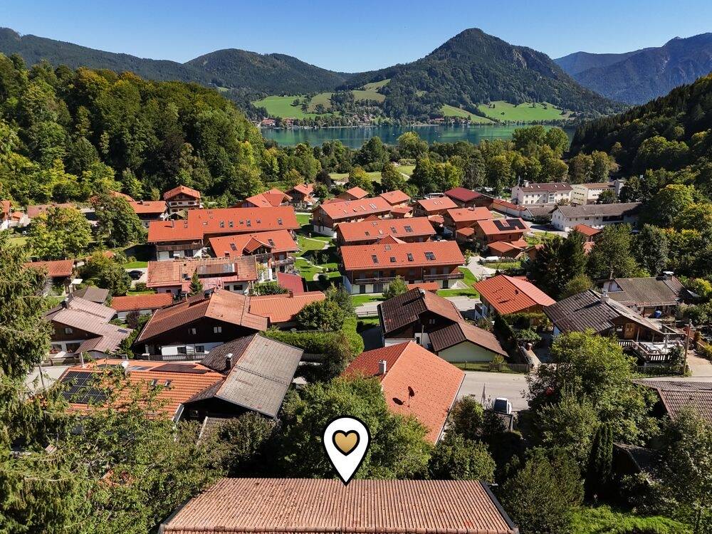 Thumbnail-Einfamilienhaus in Hanglage mit Seeblick - Einziehen oder Neubau mit gültigem Vorbescheid
