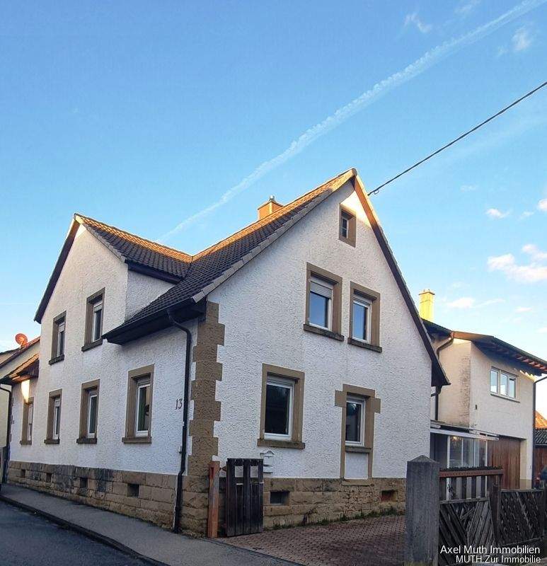 Thumbnail-Attraktives Kaufangebot - Doppelhaushälfte mit großzügigem Raumangebot!