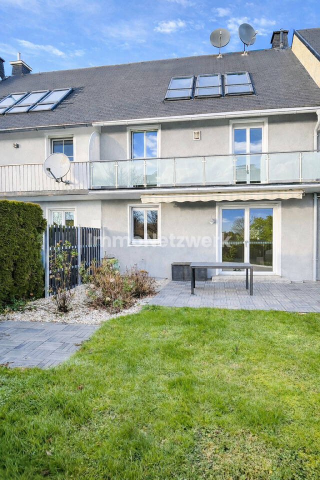 Thumbnail-*Liebenswertes Reihenmittelhaus in Helmbrechts - Ihr neues Zuhause mit Weitblick*