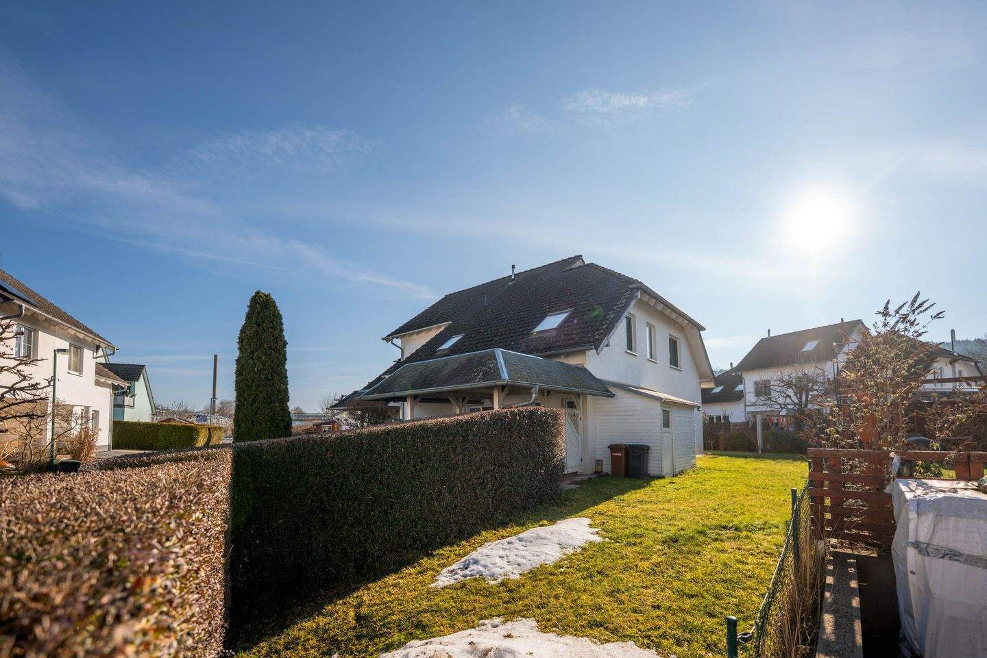 Thumbnail-Gepflegte Doppelhaushälfte in Laasdorf bei Jena - ab Mai 2026 bezugsfrei