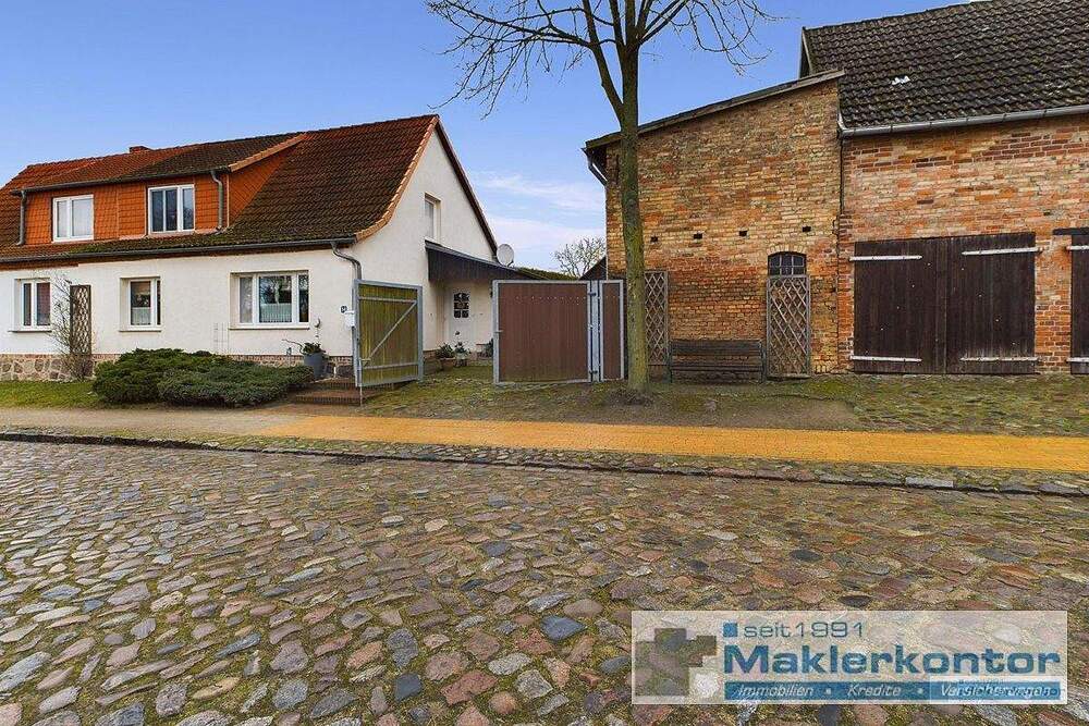 Thumbnail-Gemütliche Doppelhaushälfte mit viel Nebengelass