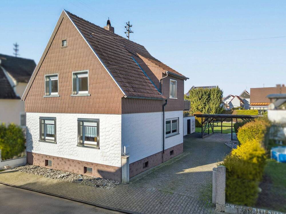 Thumbnail-Sanierungsjuwel für Familien: Viel Platz, viel Grün, viele Möglichkeiten in Neuburg am Rhein