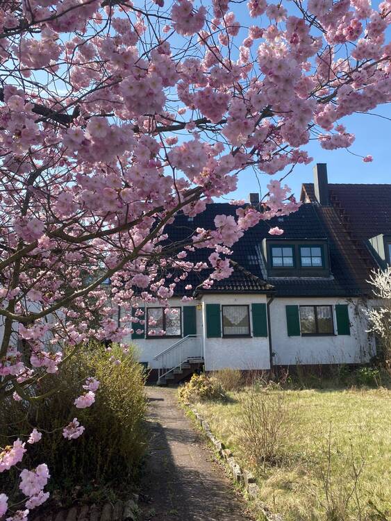 Thumbnail-Charmante Doppelhaushälfte im fränkischen Stil mit Garage in ruhiger Wohnlage von Alterlangen (sanierungsbedürftig)