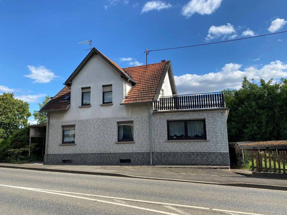 Thumbnail-Preisreduzierung! Zweifamilienhaus Ideal für Generationen: Charmantes Zweifamilienhaus mit Potenzial