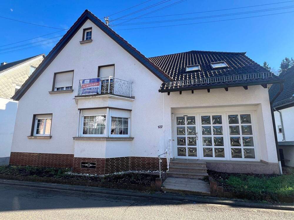 Thumbnail-Top-Gelegenheit! Großzügiges Einfamilienhaus mit Potenzial in Kirn-Sulzbach zu verkaufen!