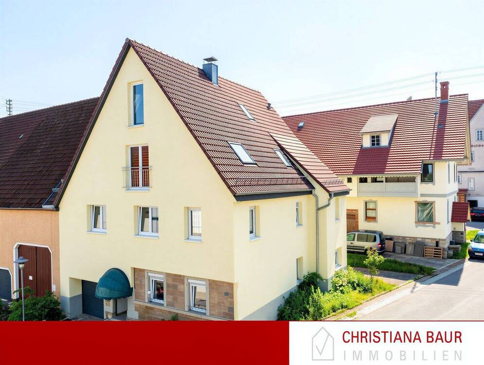 Thumbnail-VIEL PLATZ MIT GROßER SCHEUNE: Zweifamilienhaus, Binsdorf