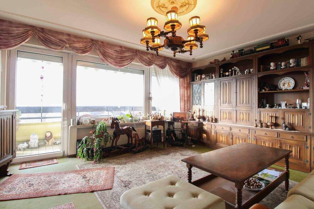 Thumbnail-3-Zimmer-Wohnung mit Balkon und Stellplatz - zentral gelegen, sofort verfügbar