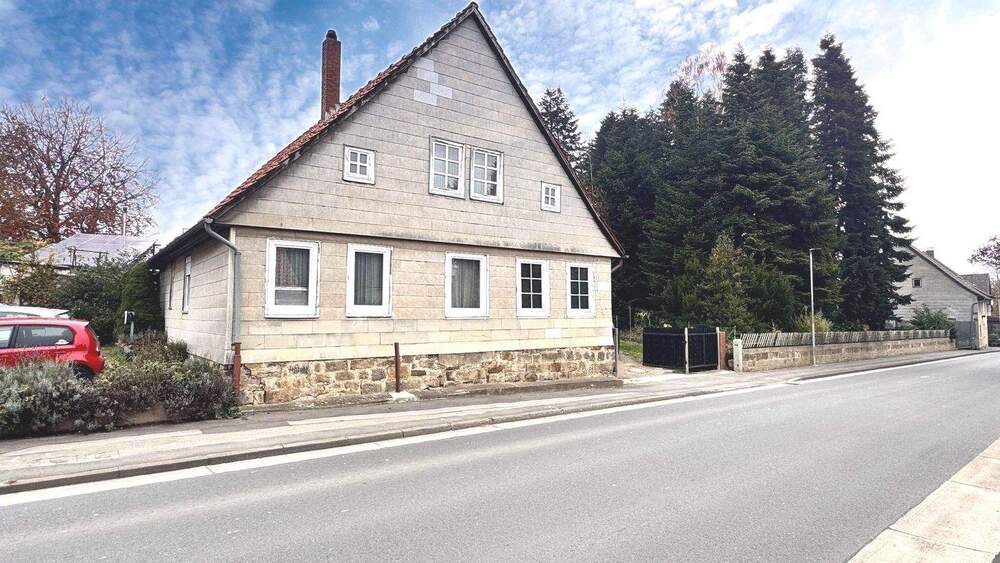 Thumbnail-Großzügiges Einfamilienhaus aus dem Jahr 1800 - Sanierungsobjekt mit Potenzial und neuer Heizung