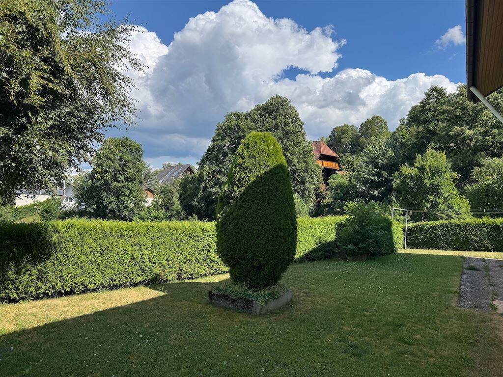 Thumbnail-EINFAMILIENHAUS mit ELW, in sehr schöner Lage von Lenzkirch gewünscht? Hier bitteschön....