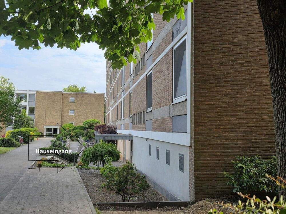 Thumbnail-3,5-Zimmer-Eigentumswohnung mit unverbaubarem Waldblick-inkl. Tiefgarageneinstellplatz