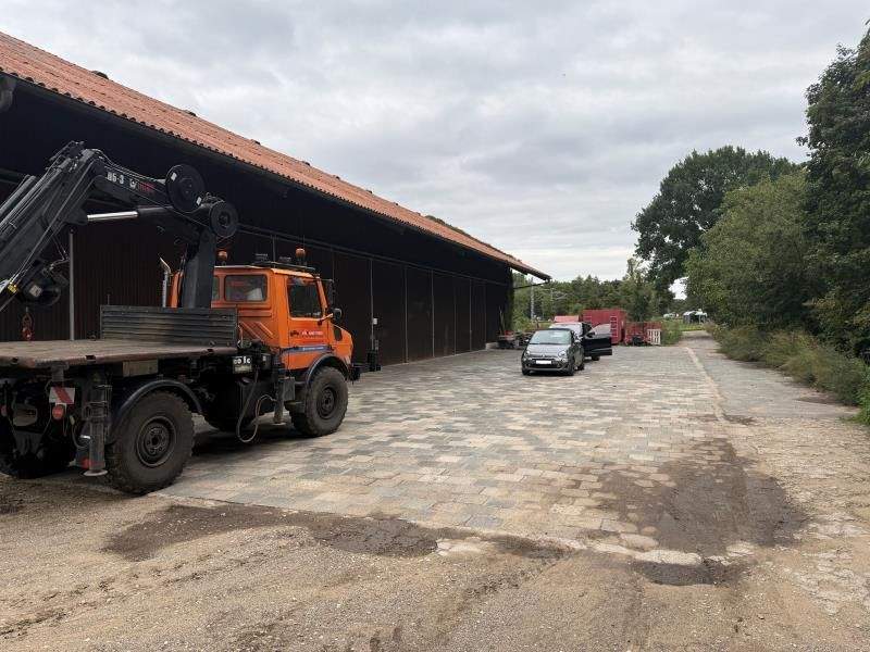 Thumbnail-FÜ-Herboldshof: Kaltlager mit ca. 472 m², Deckenhöhe 4-6 m