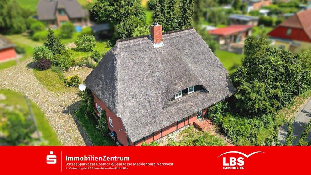 Thumbnail-natürliches Reetdachhaus für 2 Familien