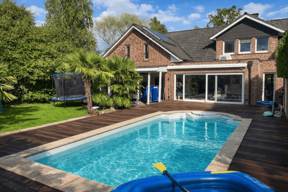 Thumbnail-Luxuriöses Einfamilienhaus mit Pool, High-End-Technik & flexibler Raumgestaltung in Münster