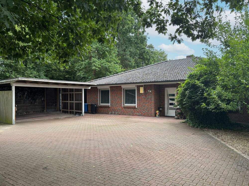 Thumbnail-Wohnen im Grünen: Großzügiger Bungalow mit Terrasse, Garten & Pavillon