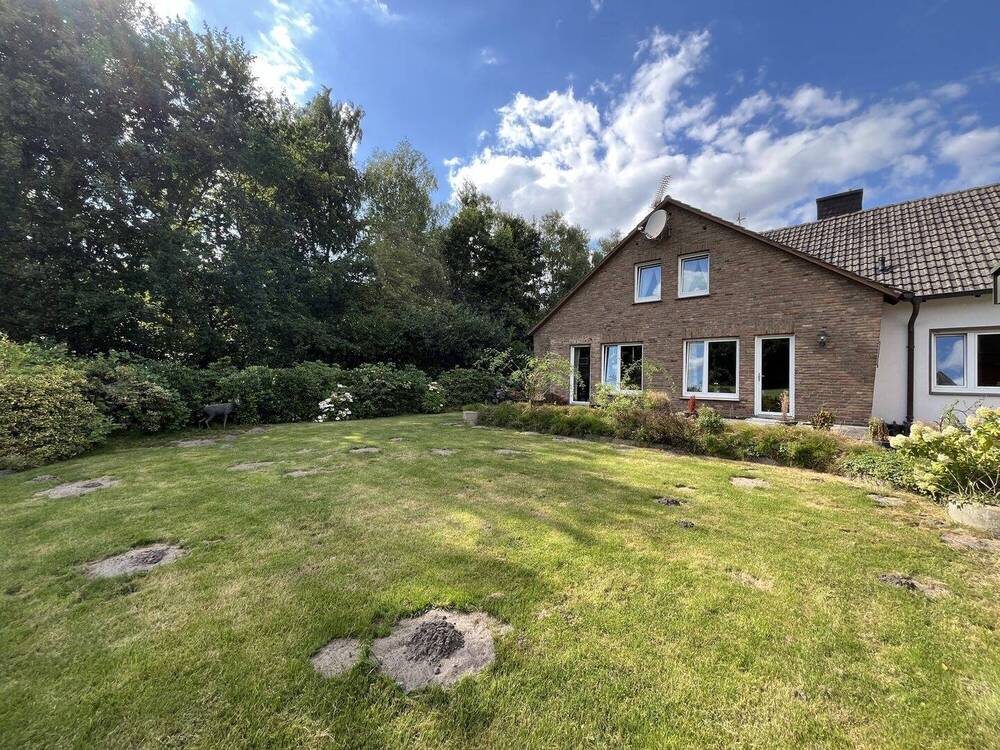 Thumbnail-Wohnglück im Grünen, mit Bick ins Weite! Zweifamilienhaus mit ca. 4.900 m² Grundstück in Rheine