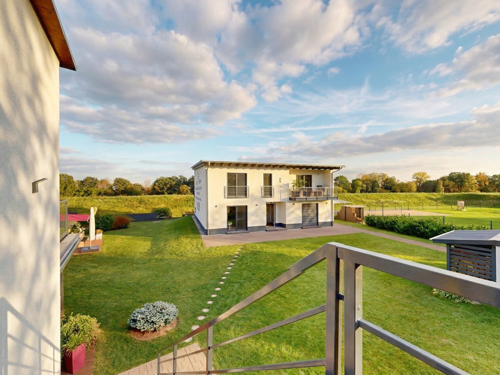 Thumbnail-Neuwertiges Wohnhaus mit Pension und Wasserblick am Oder-Neiße-Radweg