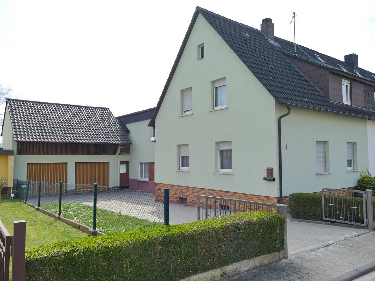Thumbnail-Sanierungsbedürftiges Einfamilienhaus mit Potenzial und Fördermöglichkeiten