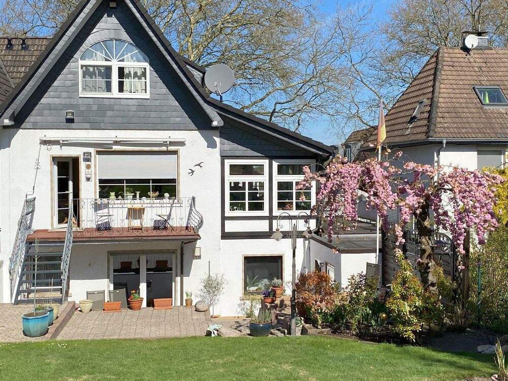 Thumbnail-Gepflegtes Zweifamilienhaus in Essen-Kupferdreh