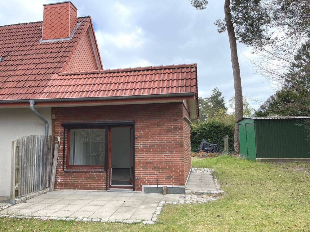 Thumbnail-Vermietung einer 2 Zimmer SINGLE-Wohnung, EG ca. 39,50 m², Terrasse und Gartenanteil in einem Wohnhaus mit 3 Wohneinheiten in 21279 Hollenstedt