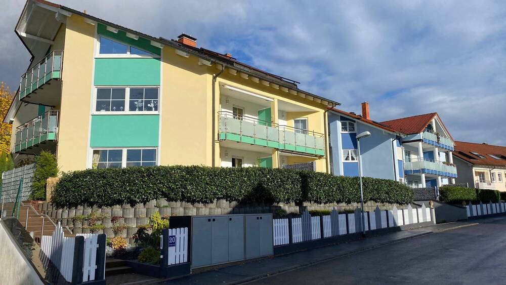 Thumbnail-76m² I 3 Zimmer I ideal für Senioren I barrierefreie und ruhige Lage I Terrasse I Tiefgarage