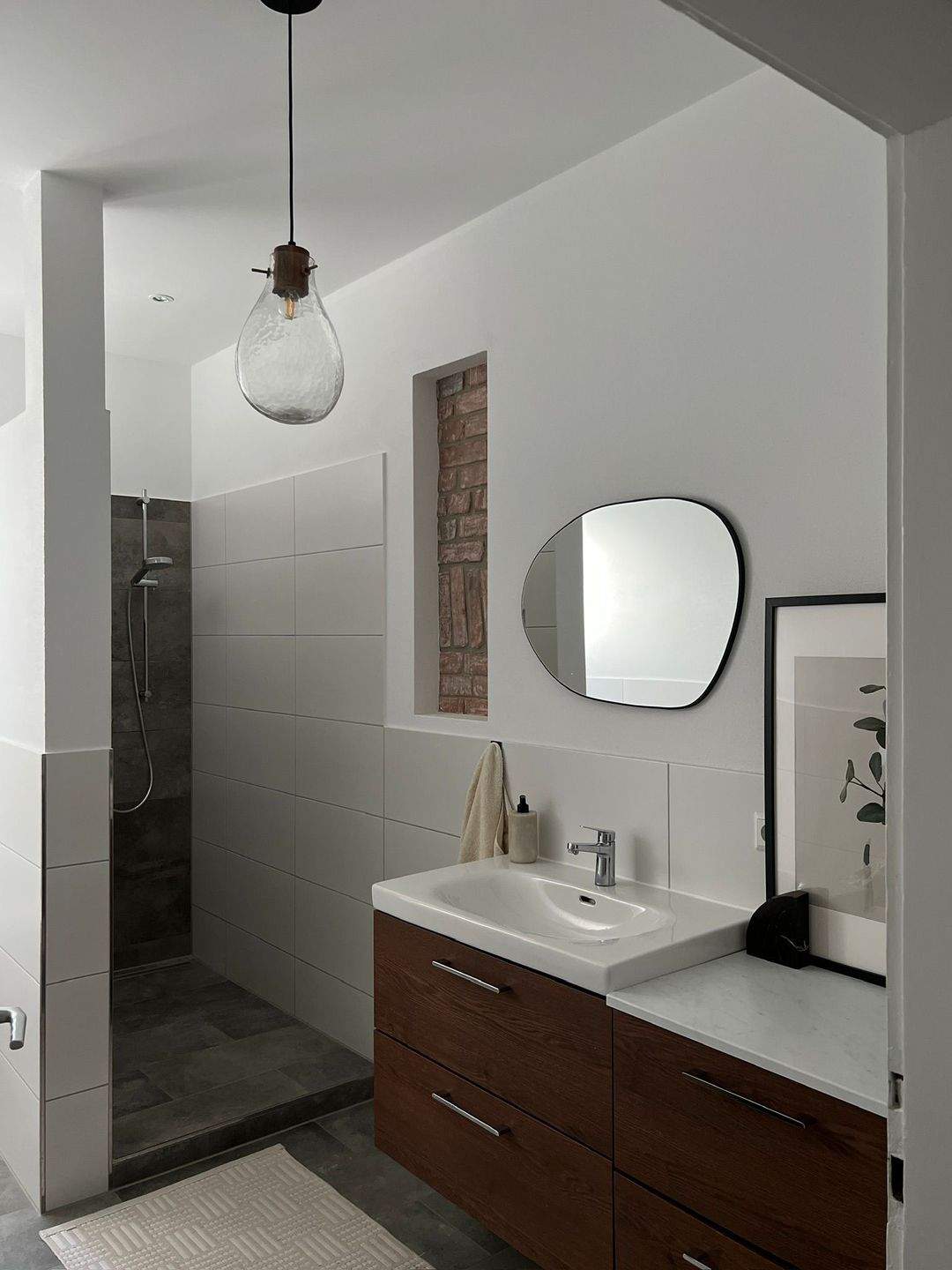 Thumbnail-Provisionsfrei vom Eigentümer! Sehr schöne 4 ZKB, Terrasse, Garten und KFZ-Stellplatz