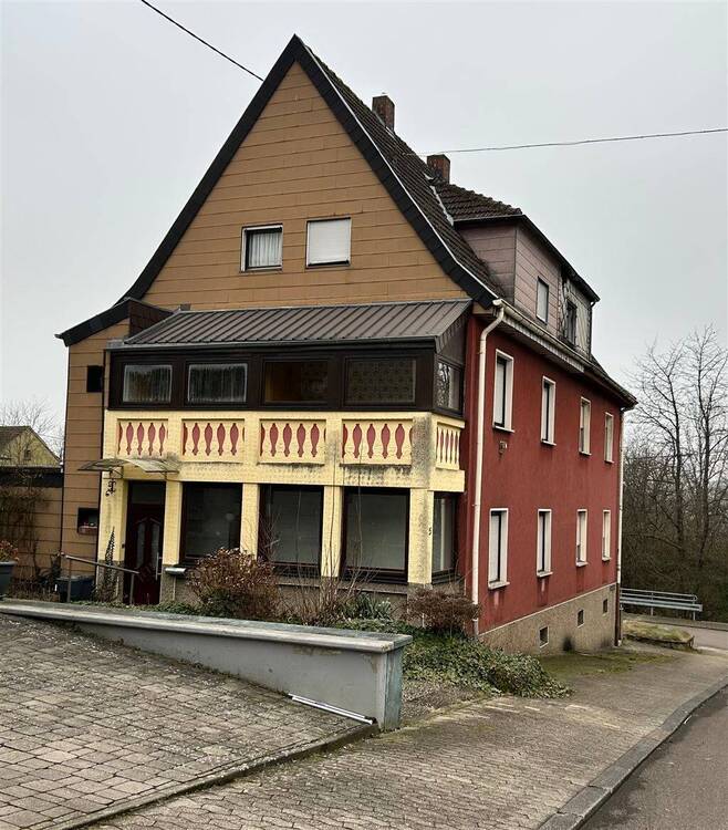 Thumbnail-Dudweiler: 1- 2 Fam.-Haus in ruhiger Lage!