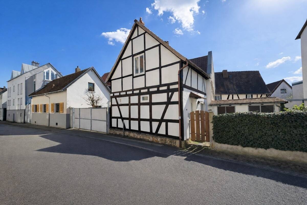 Thumbnail-Charmantes Fachwerk-Ensemble mit vielseitigem Potenzial in Bergen-Enkheim
