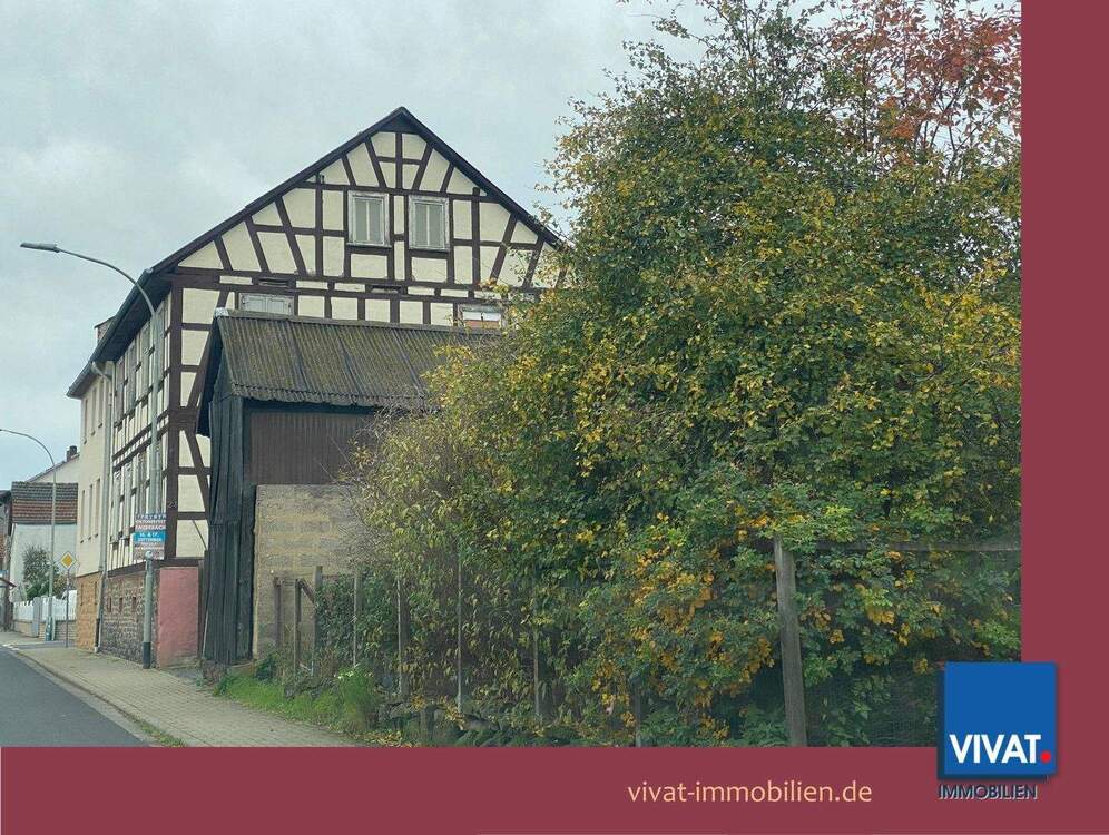 Thumbnail-Kernsanierung oder Abriss? Hofreite mit großem Grundstück.