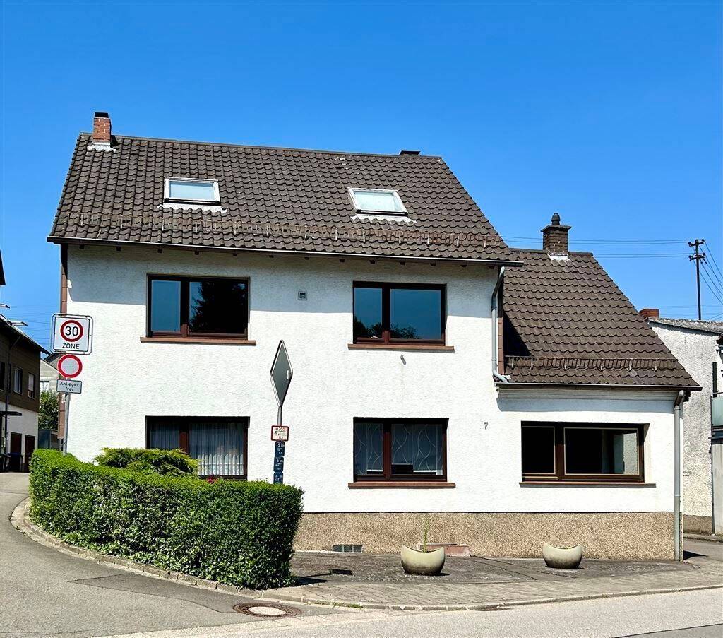 Thumbnail-Quierschied: Das ideale Zuhause mit großem Raumangebot!