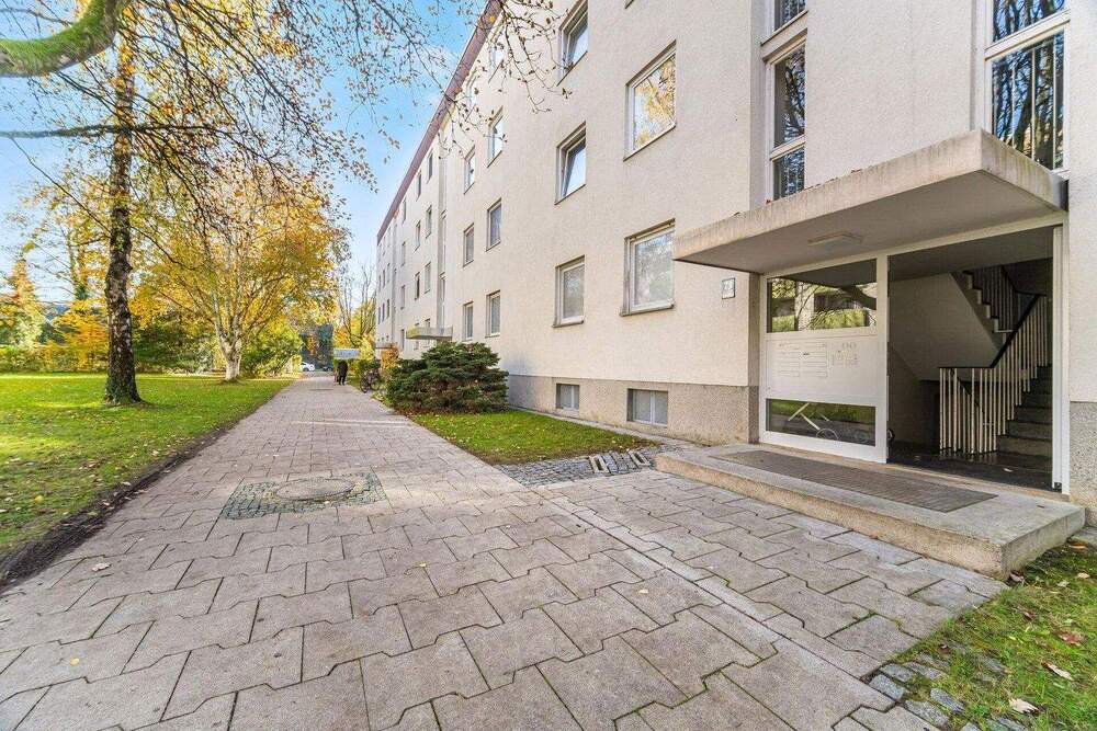 Thumbnail-Top sanierte 3-Zimmer-Wohnung in Aubing - ideal für Familien oder WG!