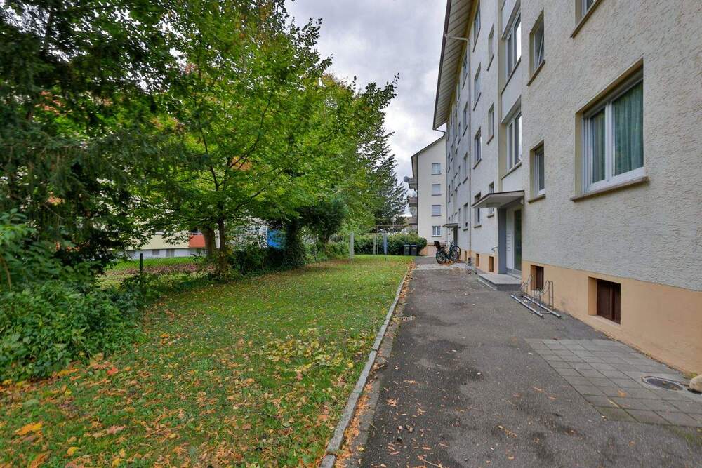 Thumbnail-Bezugsfrei und saniert!