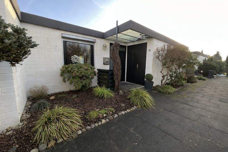 Vorderansicht - Ki bearbeitet