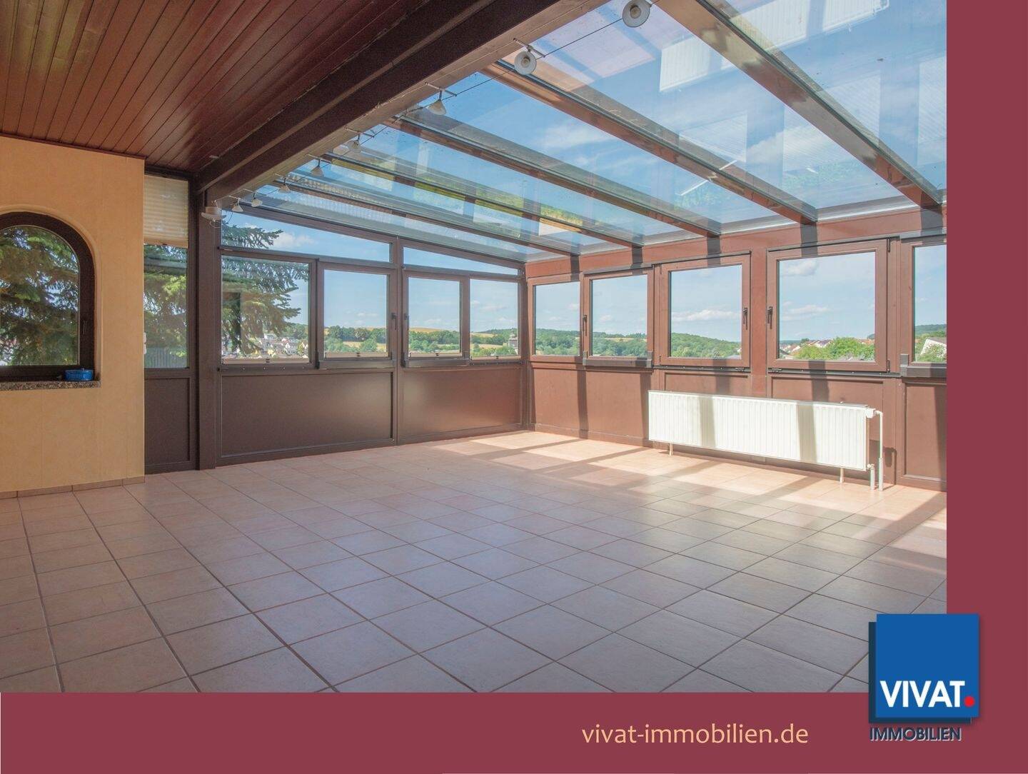 Thumbnail-Wintergarten, Blick, Gartenpool, PV, viel Platz für die Familie - großes EFH oder Generationenhaus