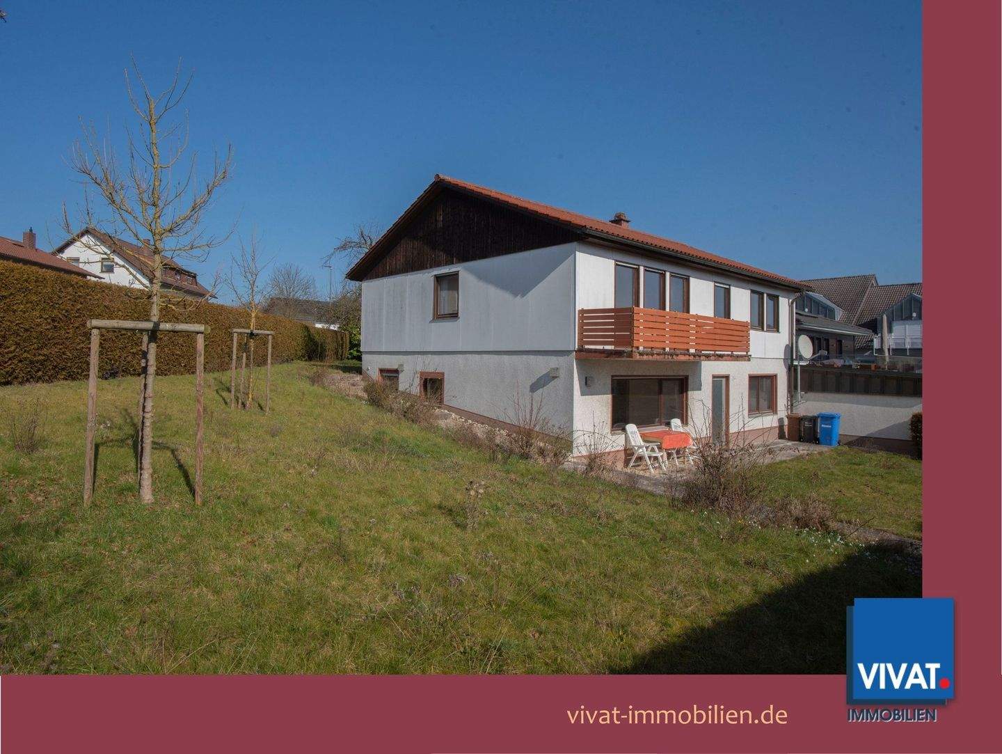 Thumbnail-Wunderschönes Eckgrundstück mit viel Abstand. EFH mit ELW-Option und großer Garage.