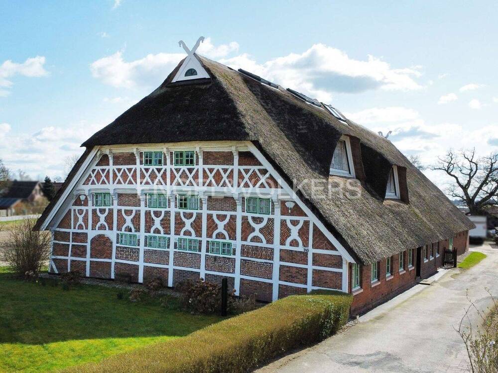 Thumbnail-Liebhaber gesucht- für den Ausbau eines geschichtsträchtigen Hufnerhauses