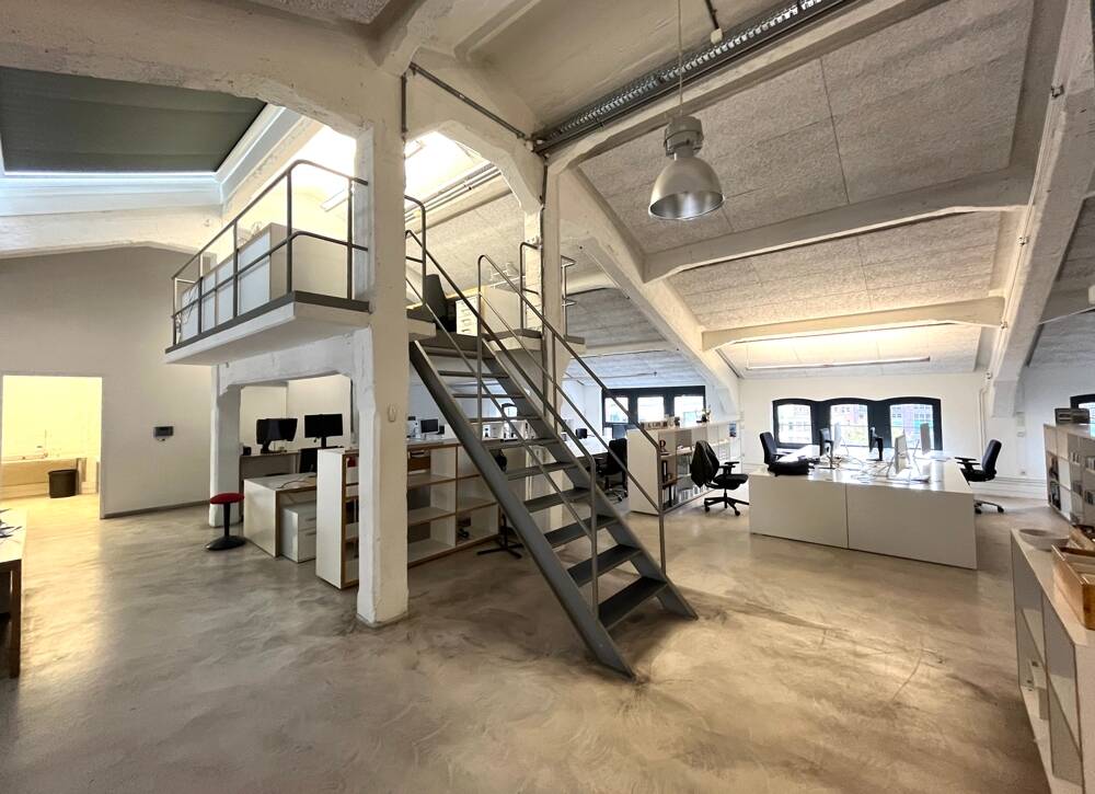 Thumbnail-PROVISIONSFREI! Modern trifft Industrie - Stilvolles Loftbüro mit Industriecharme