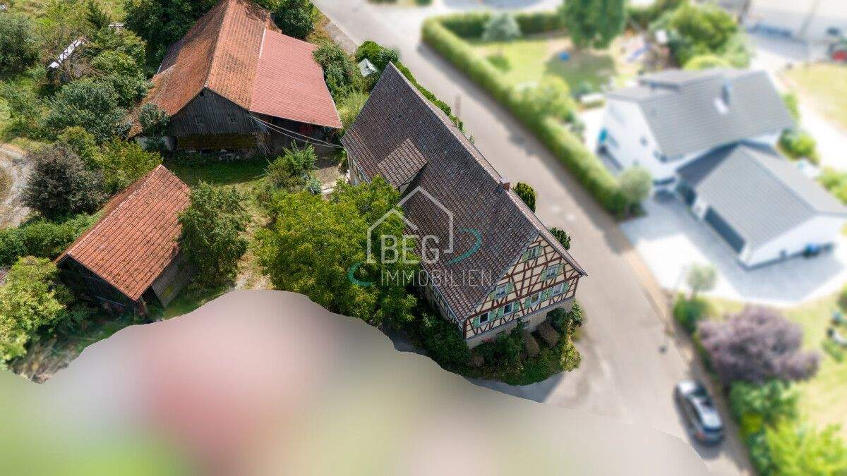 Thumbnail-Bauernhaus und ehemals landwirtschaftliches Anwesen mit großem Potential