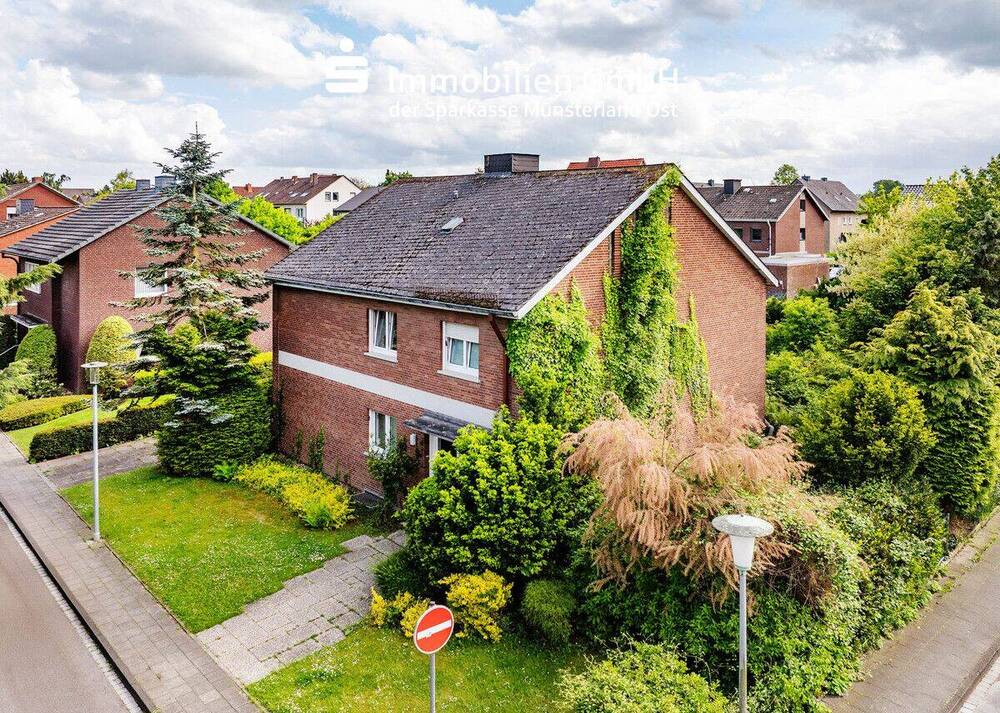Thumbnail-Großzügiges Einfamilienhaus in ruhiger Wohnlage!