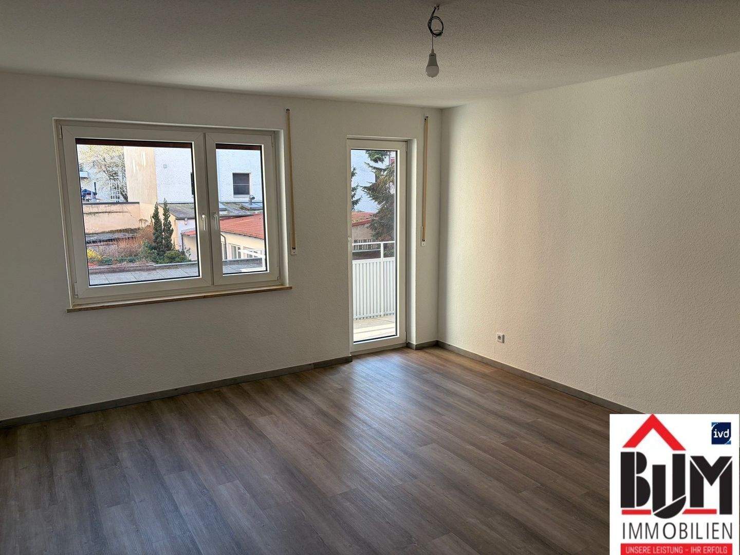 Thumbnail-*Südbalkon - 3 Zimmer - renoviert - AR - WC separat - TG-Stellplatz möglich*